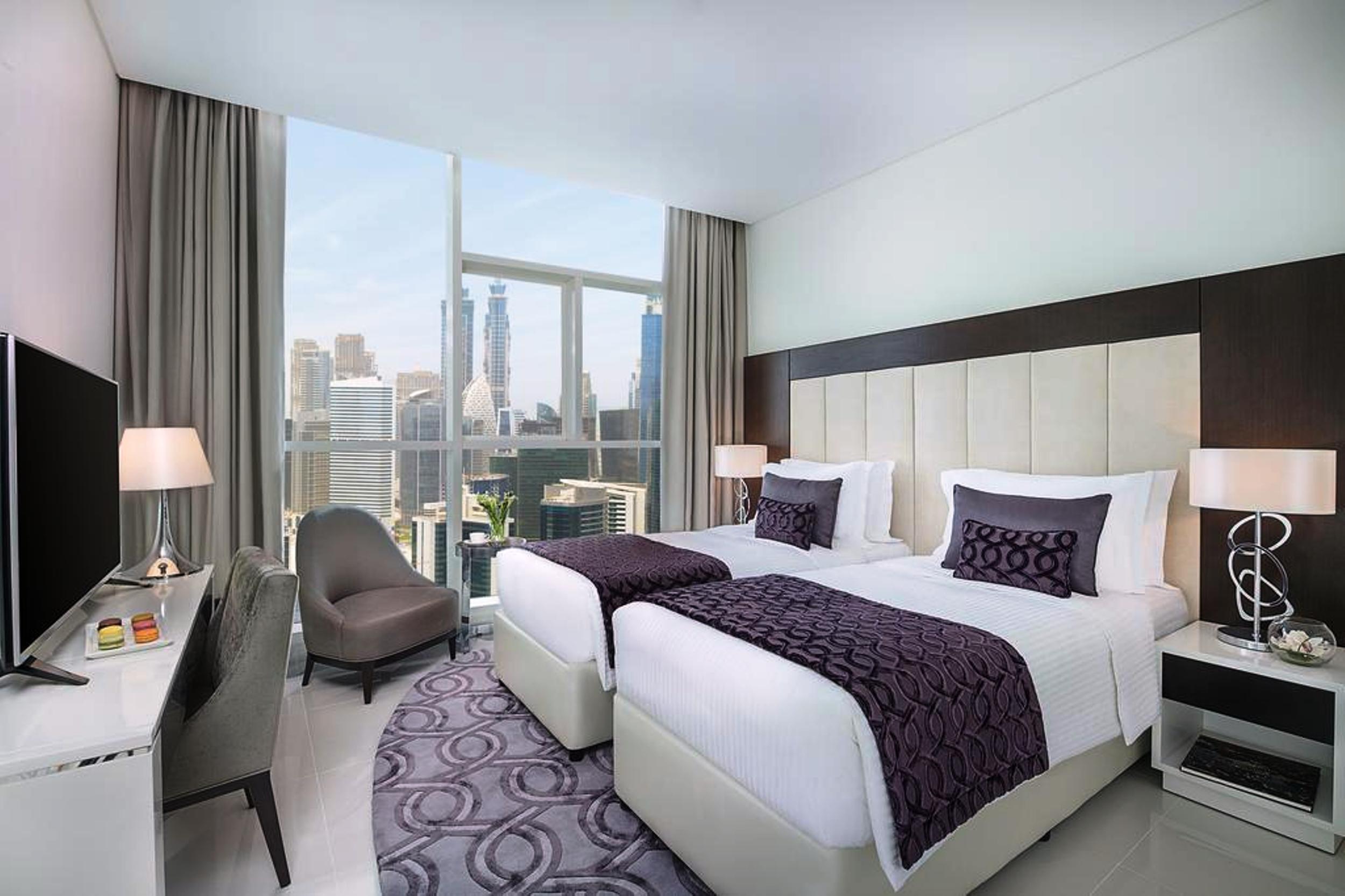 Damac Maison Distinction Dubai Exterior photo Deluxe Room