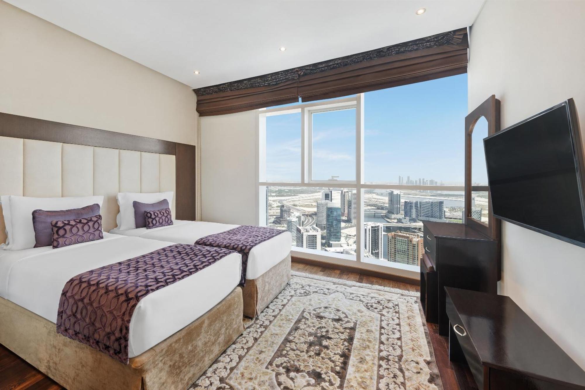 Damac Maison Distinction Dubai Exterior photo Deluxe Room