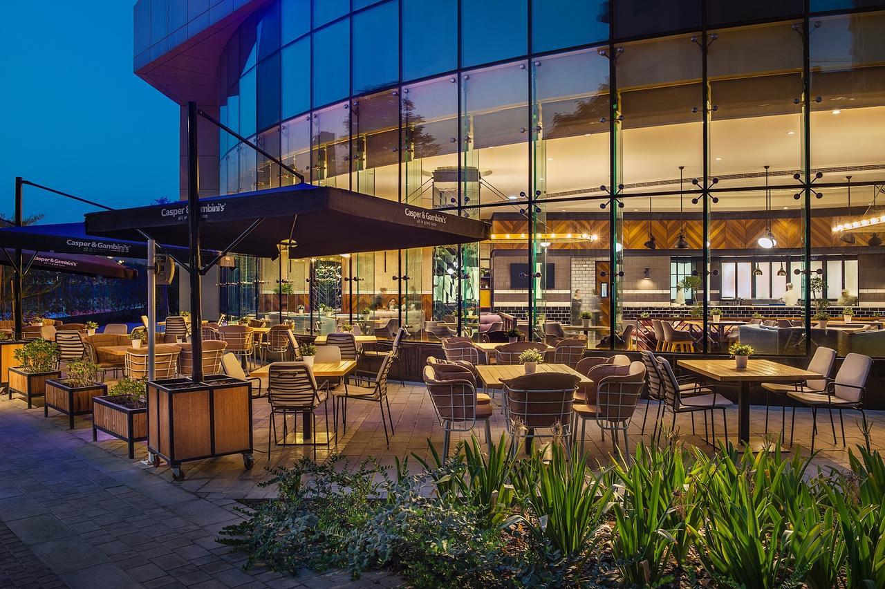 Damac Maison Distinction Dubai Exterior photo The restaurant at the top of the tower